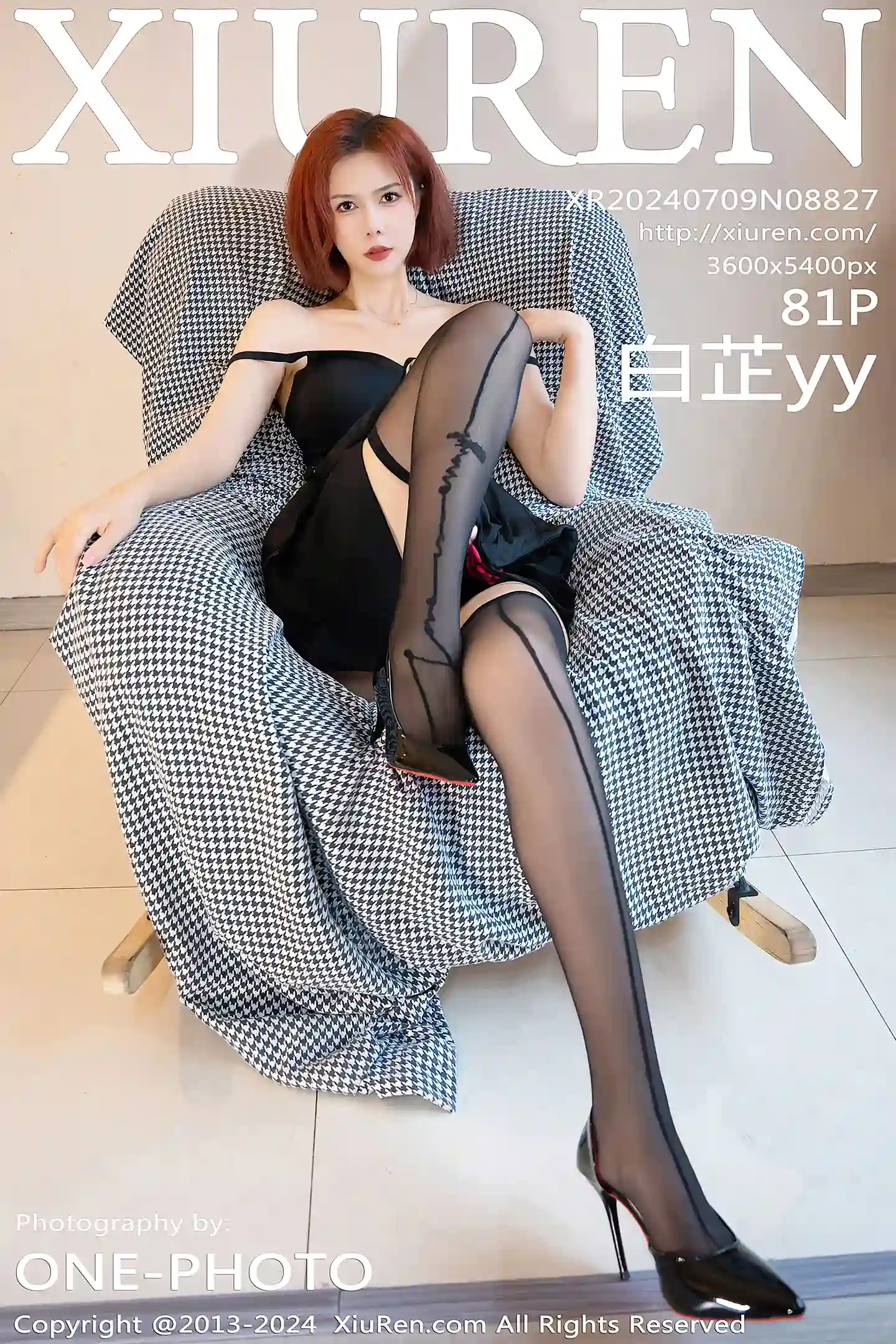 [XiuRen秀人网]VOL.8827 模特白芷yy私房性感黑色吊带短裙配黑丝袜秀曼妙身姿诱惑写真81P-秀人网官方网站